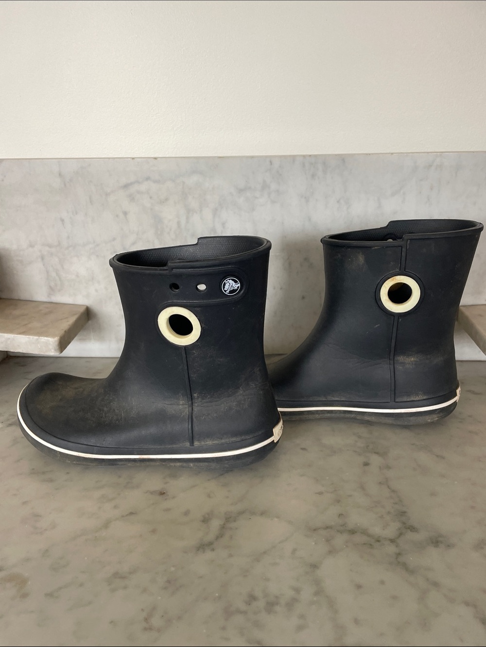 CROCS Black Rain Boots with Cream Trim - Picture 14 of 16